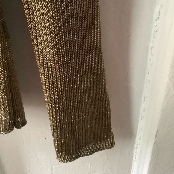 Zara Gold Ribbed Blouse - Picture 5 of 10